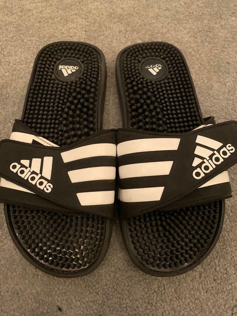 adidas sliders size 6